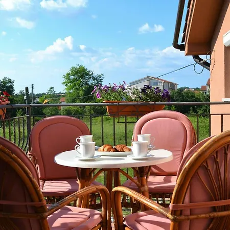 Apartment Marko Porec