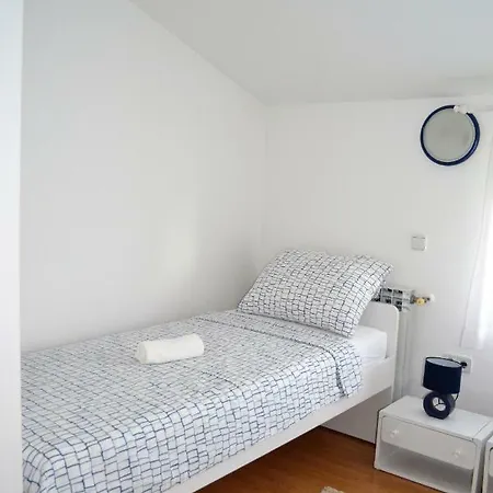 Marko Apartment *